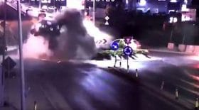 accident de voiture dans un rond-point