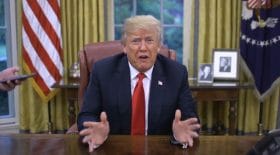 Donald Trump répond au buzz du moment : Yanny ou Laurel ?