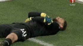 la tactique du gardien de la Tunisie pour rompre le jeûne pendant un match