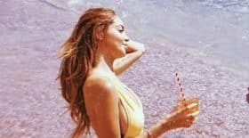Nabilla sexy en bikini, elle enflamme la Toile