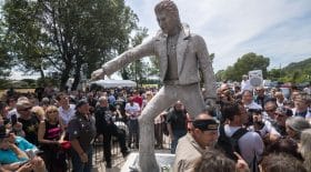 Statue Johnny Hallyday Viviers