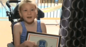 noyade, soeur sauve frère noyade, Lexie, piscine, paralysie cérébrale