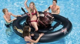 rodeo gonflable piscine