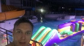 prank piscine la nuit soirée illégale