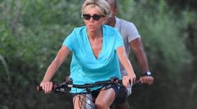 Brigitte Macron à vélo