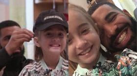 Drake rend visite à une enfant malade à l'hôpital