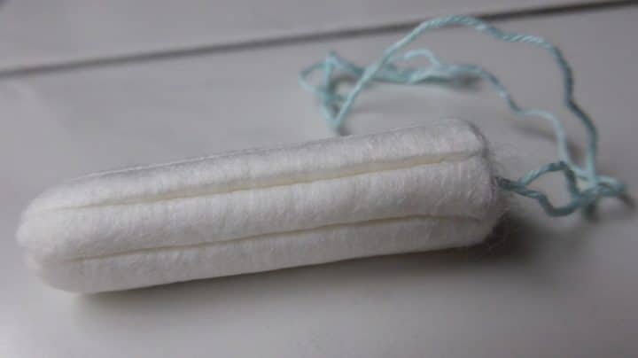 En Ecosse : les serviettes et tampons offerts aux étudiantes