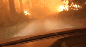 La foudre déclenche un feu de forêt