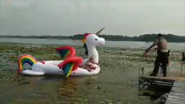 Unicorn boat OK