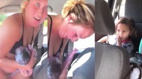 accouchement à l'arrière voiture