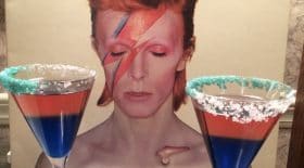 Un bar à cocktails David Bowie