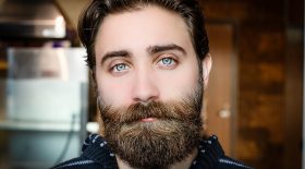 Pourquoi les hommes à barbe nous plaisent autant