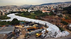 rivière de déchets liban