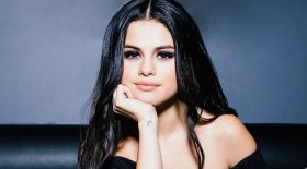 selena-gomez-chanteuse-star-photo-sexy-record like
