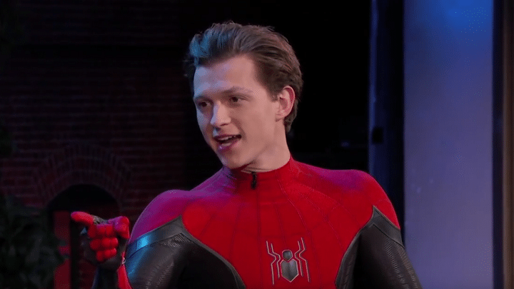 spider-man-costume-tom-holland-dévoile