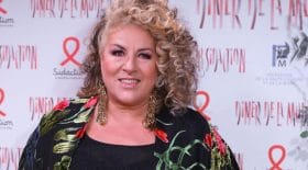 Marianne James poste une photo d'elle à l'âge de 18 ans