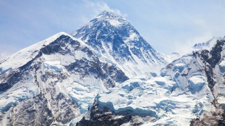 l'Everest la plus grande montagne du monde