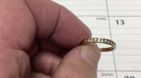 bague tombe toilettes retrouvée égouts