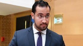 Alexandre Benalla en contact avec Brigitte Macron