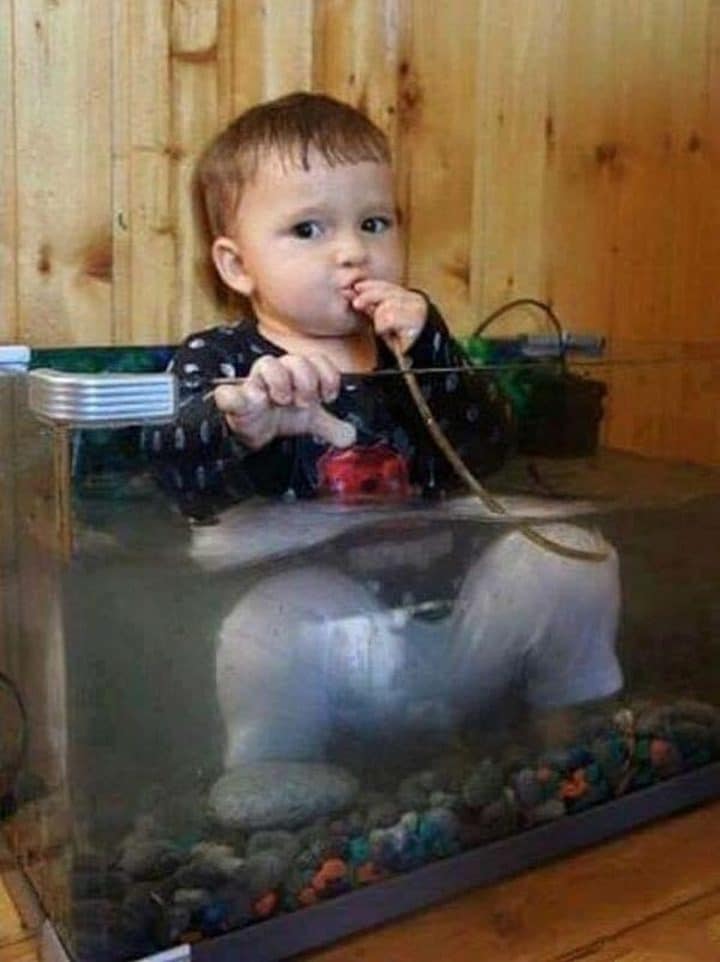 enfant aquarium