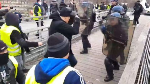 boxe gilets jaunes
