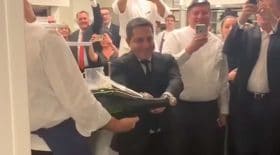 champagne showers
