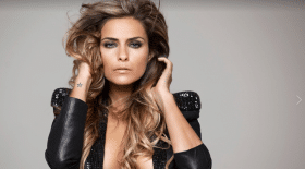 clara-morgane-topless-anniverssaire