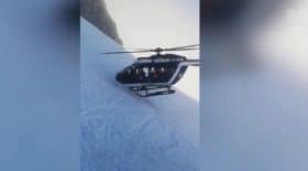 images-impressionnantes-helicoptere-mission-de-sauvetage-haute-savoie