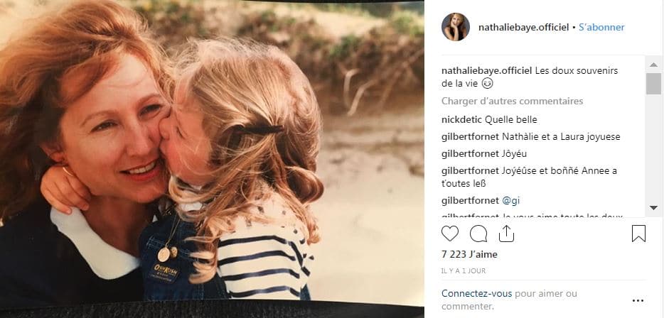 Une photo de Laura Smet enfant publiée par Nathalie Bay sur Instagram