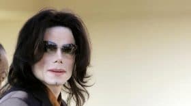 michael-jackson-documentaire-pedophile