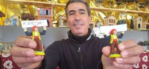 Des santons Gilets jaunes