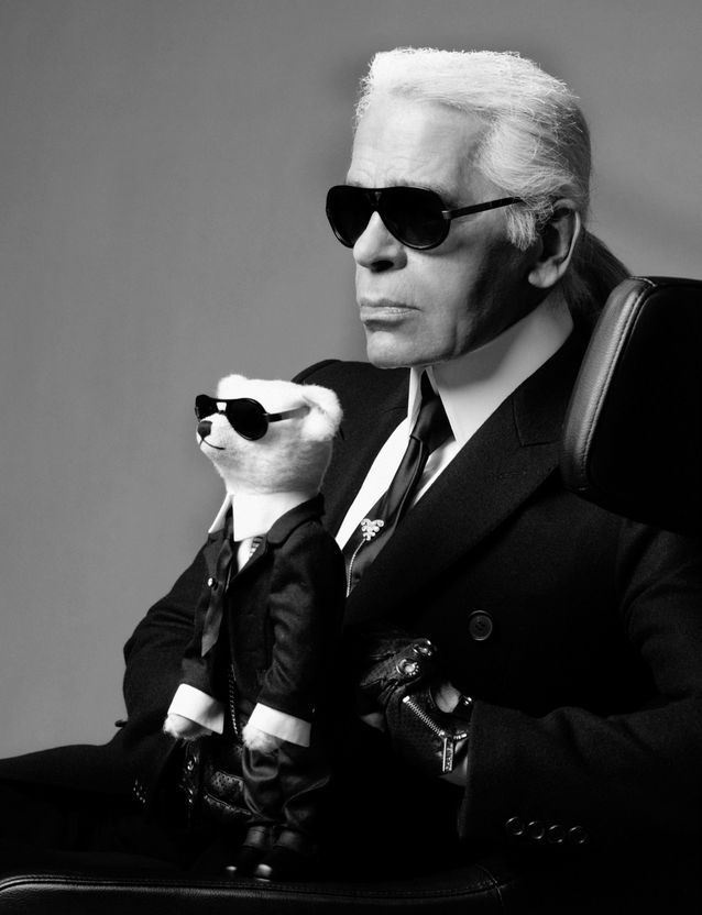 Karl-Lagerfeld-et-Teddy-bear