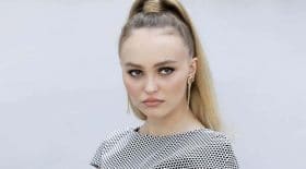 Lily-Rose Depp s'affiche en bikini