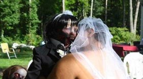 mariage poupée zombie