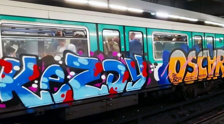 graffitis métro