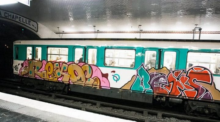 graffitis métro