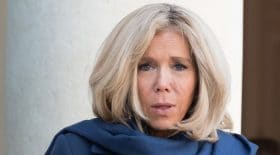 marc-antoine-le-bret-brigitte-macron-personnage-prehistorique