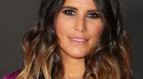 la-superbe-silhouette-de-karine-ferri-enflamme-la-toile