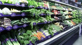 Un supermarché explose ses ventes en retirant le plastique