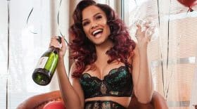 alicia aylies sexy