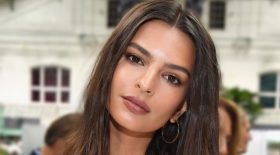 emily-ratajkowski-ce-bikini-en-leopard-hyper-sexy-qui-fait-monter-la-temperature