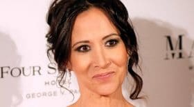fabienne-carat-ose-decollete-plongeant-subjugue-fans-plus-belle-la-vie