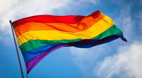 Homosexualité : un suppositoire pour la soigner
