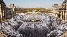 collage JR au Louvre