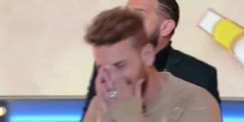 Un texto osé envoyé par la nouvelle productrice pour M. Pokora dévoilé dans TPMP 