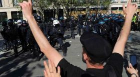 suicidez-vous manifestants gilets jaunes haine suicide acte 23 video