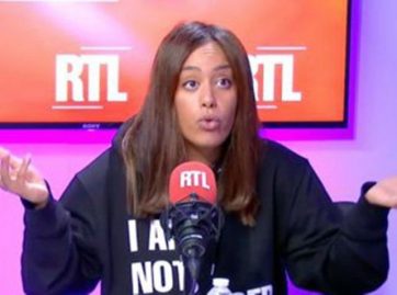 Amel Bent au micro de RTL
