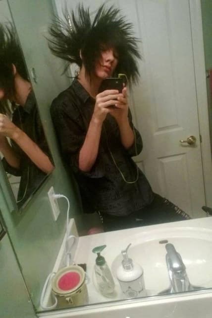 coupe de cheveux improbable