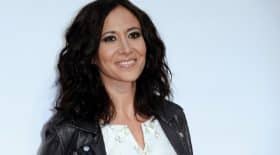 fabienne-carat-prise-en-flagrant-delit-decollete-plongeant