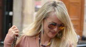 laetitia-hallyday-etait-vraiment-en-couple-avec-richard-virenque-un-chroniqueur-de-tpmp-met-les-choses-au-clair